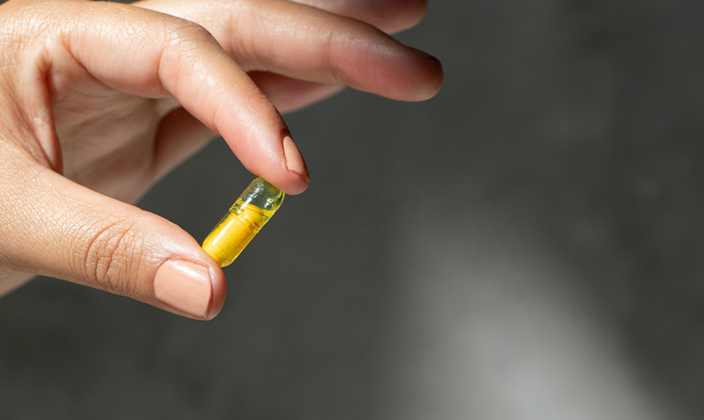 Turmeric dual chamber capsule