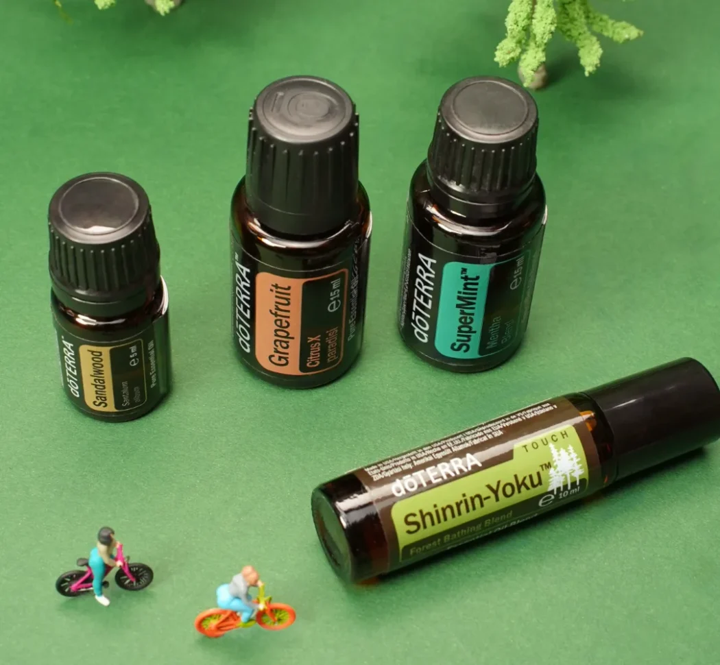 doTERRA Sandalwood 5 ml sa poklonima Grapefruit, SuperMint i Shinrin-Yoku Touch u šumskom okruženju